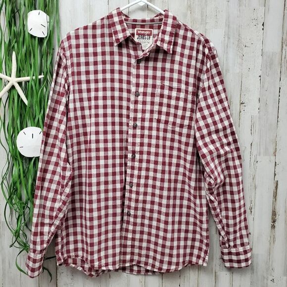 Wrangler Plaid Button Down Shirt Burgundy Size Medium - Picture 1 of 6